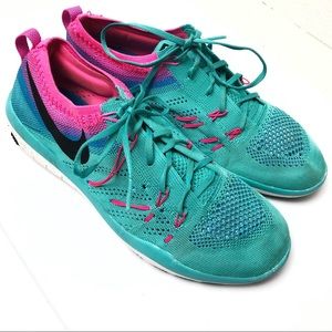 Nike free flyknit women’s shoes
